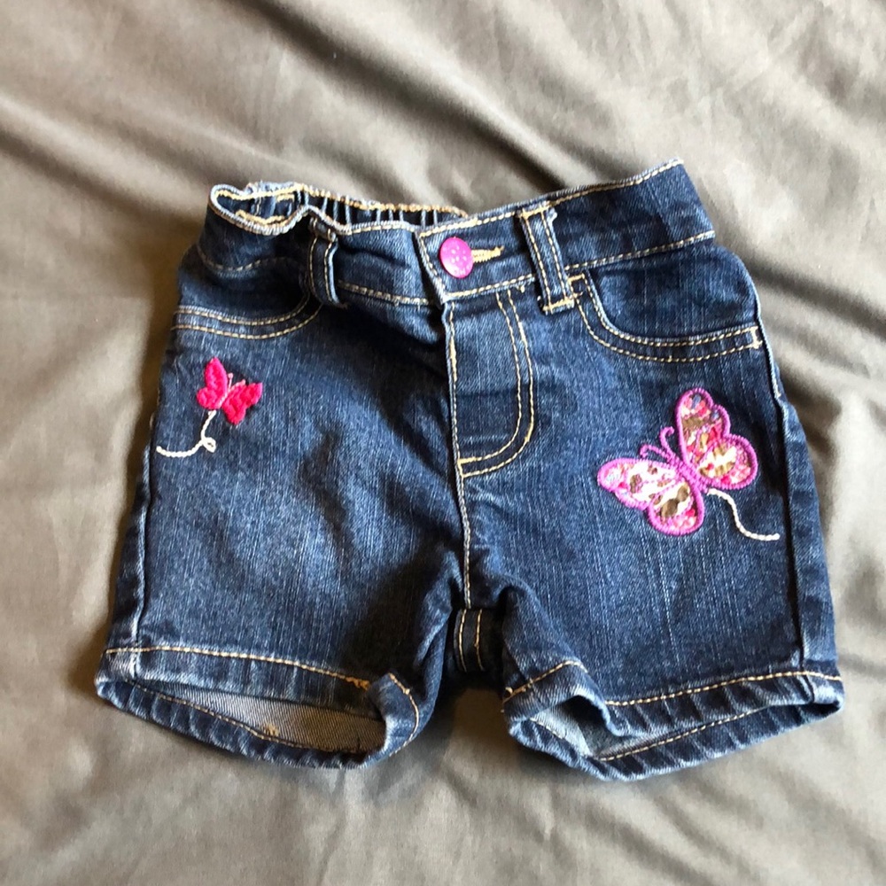 Embroidered shorts